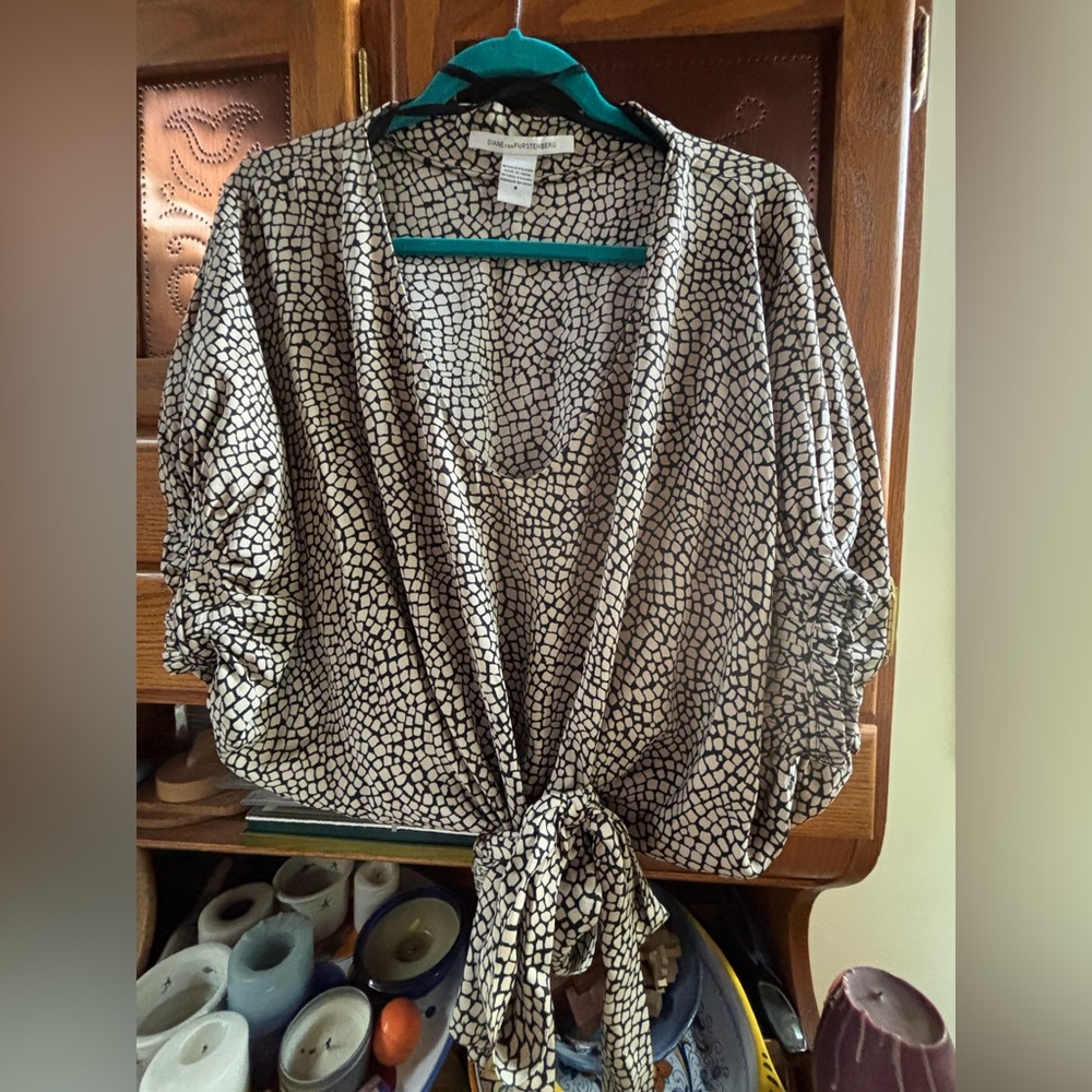 DIANE VON FURSTENBERG Edna tie/wrap around top